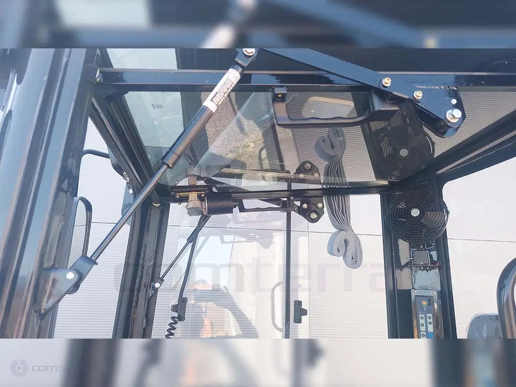 Mini bager XT15 KABINA - podizni prednji prozor