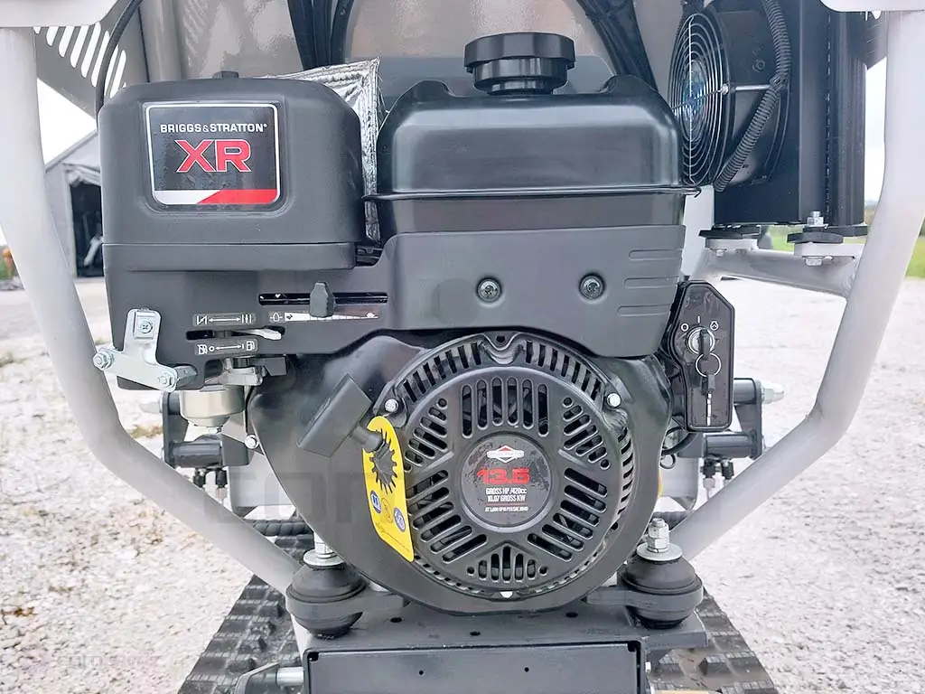 Mini demper utovarivač XTERRA XT800 - motor briggs and stratton