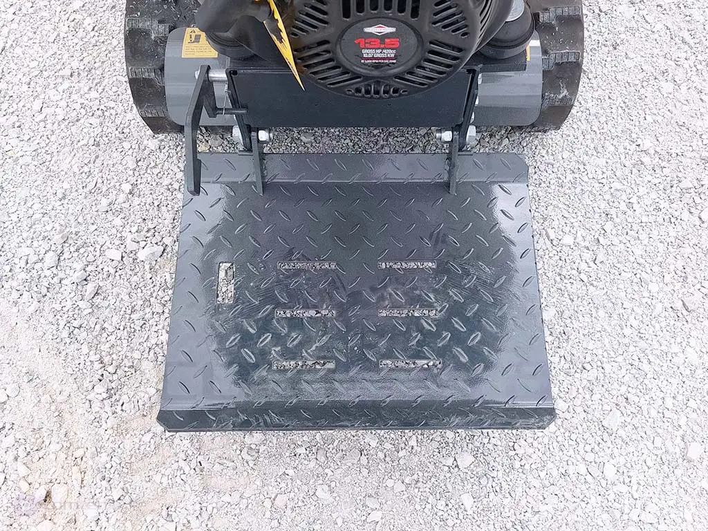 Mini demper utovarivač XTERRA XT800 - vozačka platforma