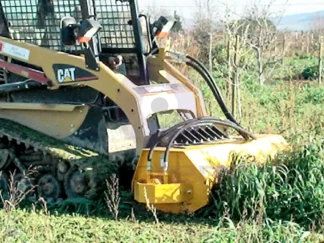 Malčer za utovarivač